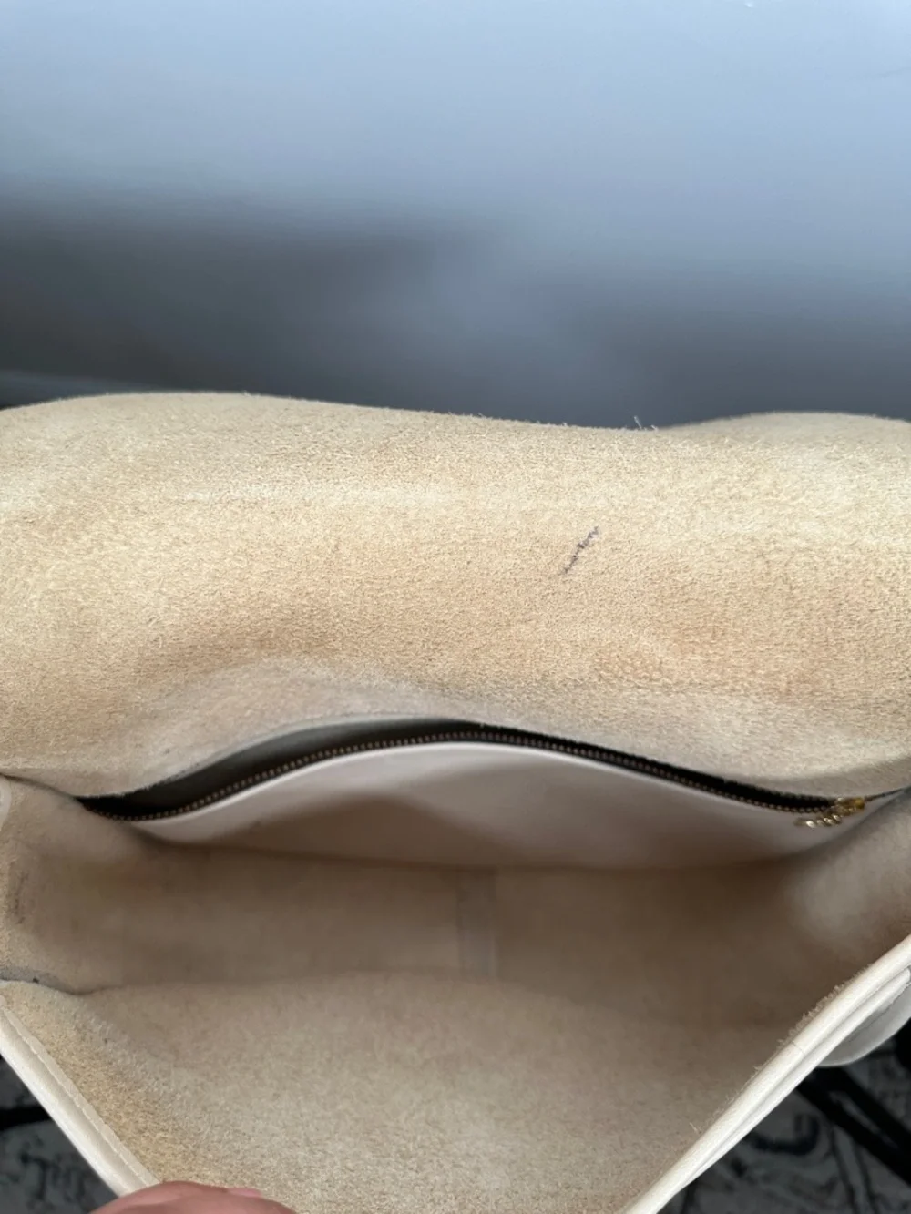 Coach Vintage City Bag No. 9139 USA Made Beige Leather Crossbody Shoulder Bag - Picture 10 of 11